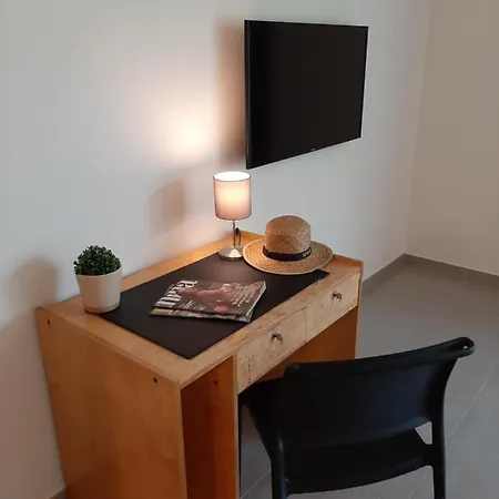 アパートホテル Longstay Studio's De Ceder ダインゼ
